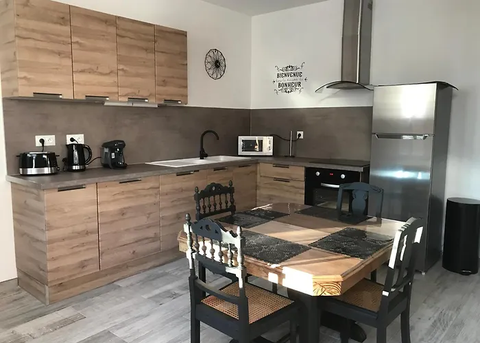 La En Or Oda ve Kahvaltı 3*